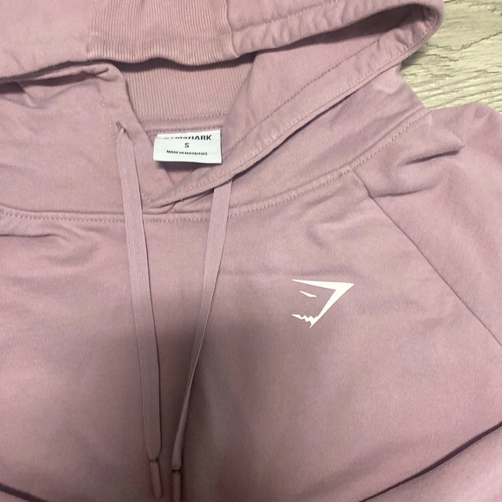 Gymshark - Training - Cropped Hoodie - Picture 3 of 4